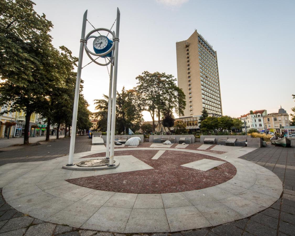Apartament Large Flat Bulair - Excellent Location Burgas Zewnętrze zdjęcie